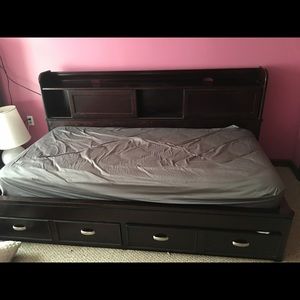 Cherry Bassett Captains Bed